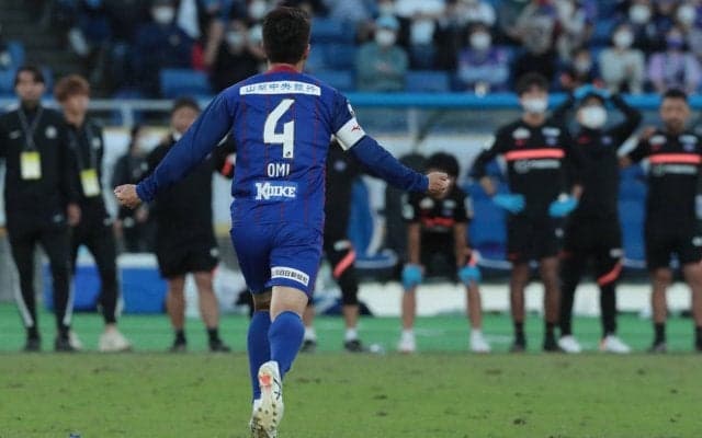 「本当に劇的」甲府在籍20年、天皇杯初優勝に導いた42歳・山本のPKが話題沸騰「このシナリオは書けない」