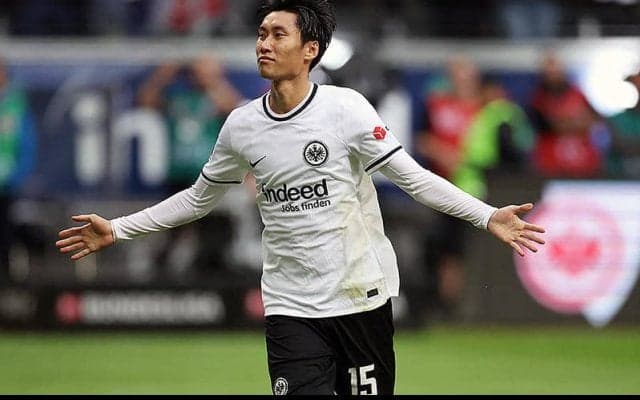 【ブンデスリーガ日本人選手】PK2発の鎌田大地が初のドッペルパック達成！ 遠藤もダメ押し弾となる今季2点目をマーク