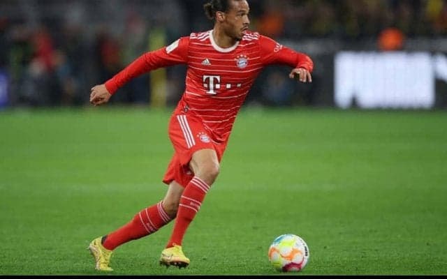 堂安の目の前で…W杯で日本と戦うドイツ代表サネの衝撃ミドルに称賛「理不尽極まりない」「えぐすぎた」