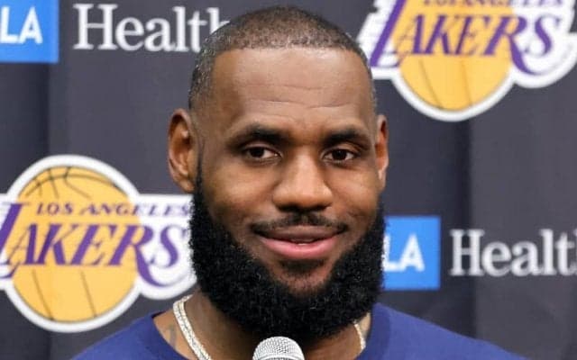 NBA選手の収入はスポーツ界最高…レブロン、カリー、KDの年間合計収入は450億円以上