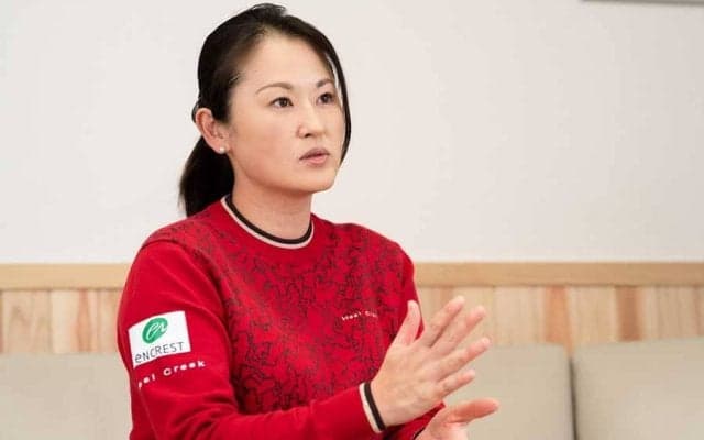 職場を懸けた女子ゴルフのシード争い　佳境の今、当落線上の選手がすべき「開き直り」