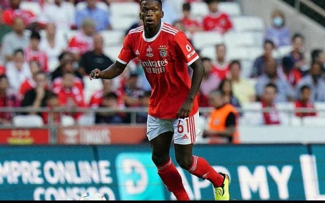 リバプールが今季評価高まるベンフィカMFに関心か？