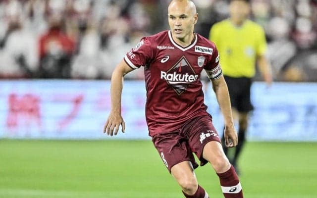 「家族でゲームは仲良いね」アンドレス・イニエスタが「親子でeFootball対決」! 「需要しかない」の声が挙がった公式YouTube