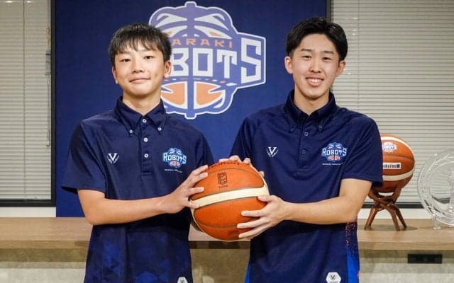 茨城ロボッツユースの荻沼隼佑（U18）、山口哲平（U15）がユース育成特別枠でのトップチーム参加の意欲を語る