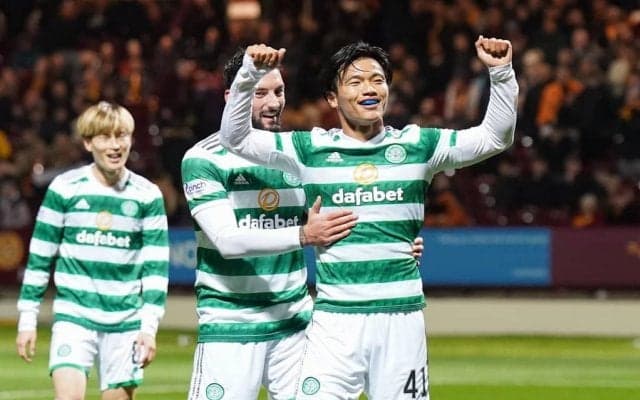 「フットサルっぽいテクニック」 旗手怜央が華麗なタッチから｢今季2ゴール目｣! 古橋亨梧もゴールで日本代表戦士が活躍…カップ戦準決勝進出に貢献