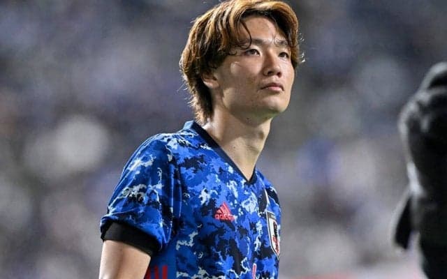 「なにこれ」「板倉で遊ぶな笑」板倉滉、遠近法によって”FK用ダミー人形”の頭にスッポリ収まる…ボルシアMGが投稿した「シュール画像」にさまざまな反応