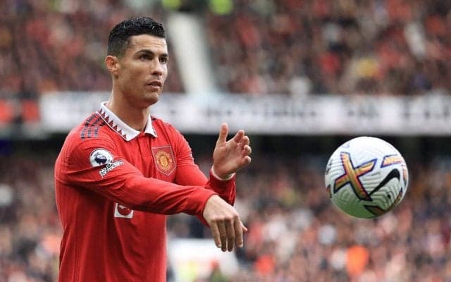 ｢熱くなることはベストなこともある｣!! 試合終了前にピッチを後にしたC・ロナウドをマンチェスターUが処分! ポルトガル代表FWは公式インスタグラムで心境を明かす