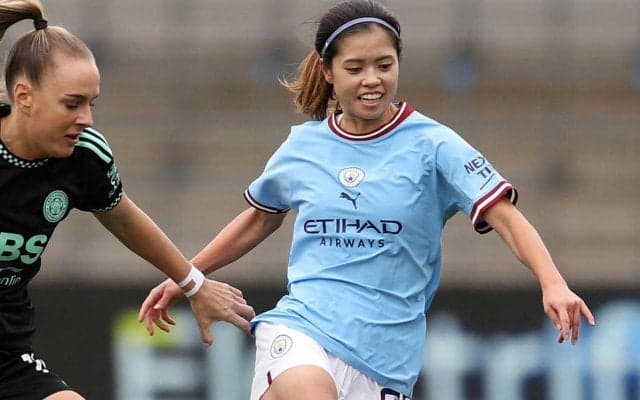 シティデビューの長谷川唯が新スパイク公開「めちゃくちゃセンス良い」「服もスパイクも長谷川選手もかわいい」