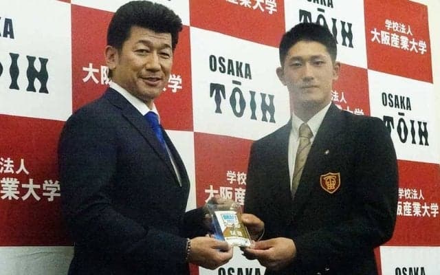 DeNAドラ1・松尾は“松川超え”なるか　嶺井がFA権取得…三浦監督が描く「未来図」