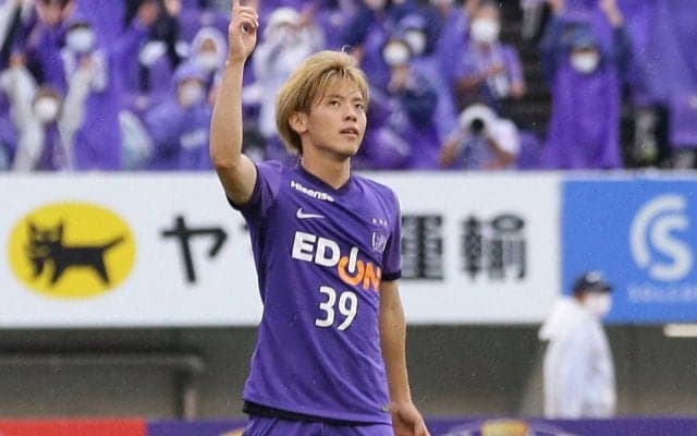 「広島の皆さんに恩返しすることができた」ルヴァン杯優勝弾アシストの満田誠、悔し涙から嬉し涙に