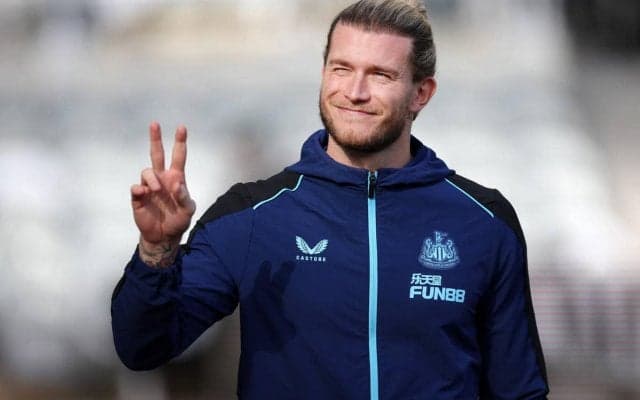 元リバプールGKカリウス、新恋人はイタリア美人リポーター？