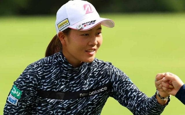 プレーオフの可能性あった佐藤心結　練習を止め、川崎春花の2勝目を見届けた理由とは