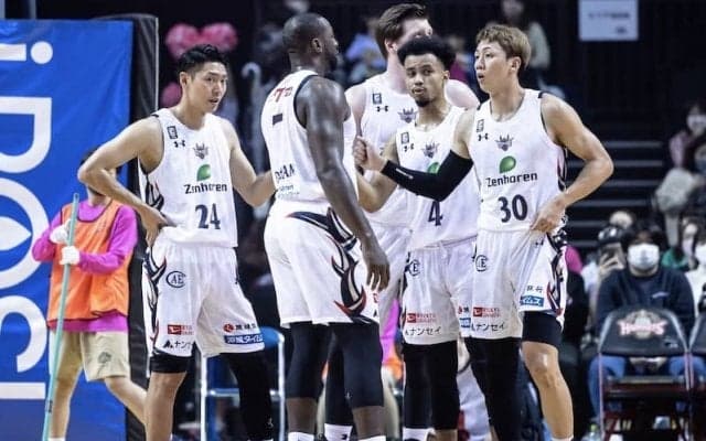 敵地で秋田との熱戦を制して5連勝を飾った琉球「全員が我慢し続けた価値のある1勝」