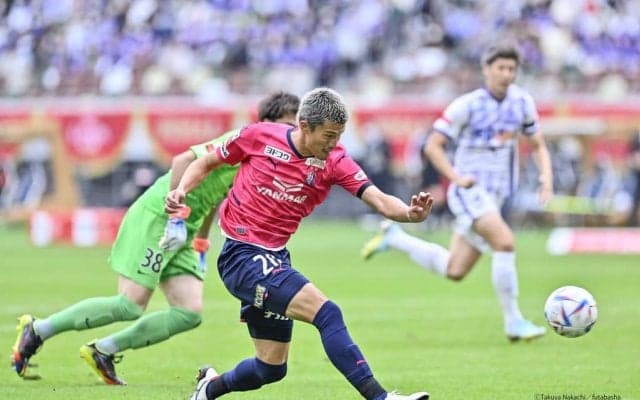 佐々木翔のミスを誘発したセレッソ大阪の重圧と戦術分析【サンフレッチェ広島の「カップ戦決勝2連戦」で明暗を分けたポイント】(1)