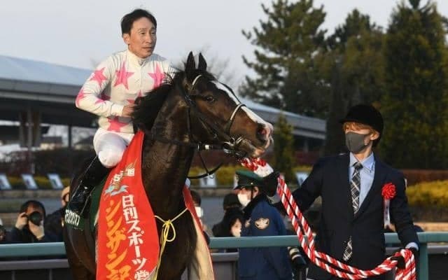 【スワンS予想オッズ】マテンロウオリオンが予想1番人気