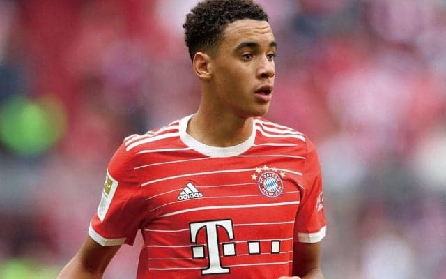 19歳でバイエルンの主軸、怪童ミュージアラの憧れはメッシ「彼のように」