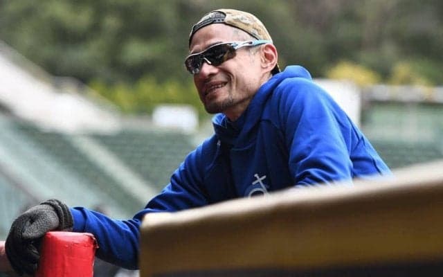 唯一バット3本折られ「厄介なのが来たなと」　イチロー氏がロッテ左腕から受けた衝撃