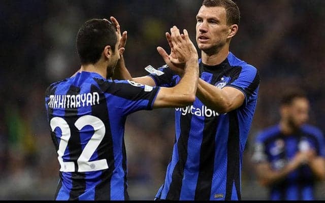 インテルが2季連続決勝T進出！　重圧かかる一戦でムヒタリアン＆ジェコのベテランが仕事《CL》