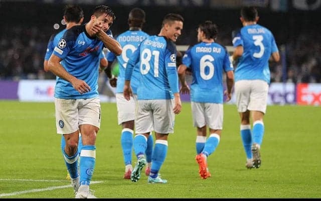 主力温存ナポリがシメオネ2発などでレンジャーズに快勝、5連勝で首位通過《CL》