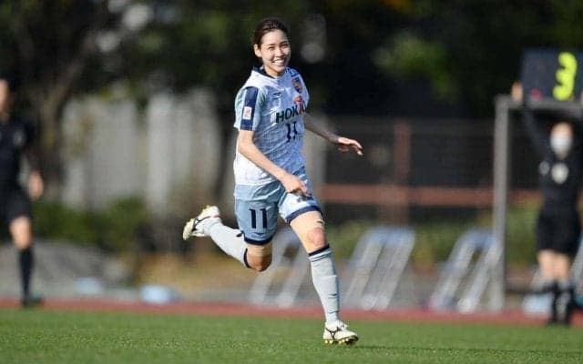 ｢今日も可愛いすぎ｣!! 長野L・MF三谷沙也加の｢口半開きショット｣などが話題! ｢さらに綺麗になりますね｣などと反響のリフレッシュ画像