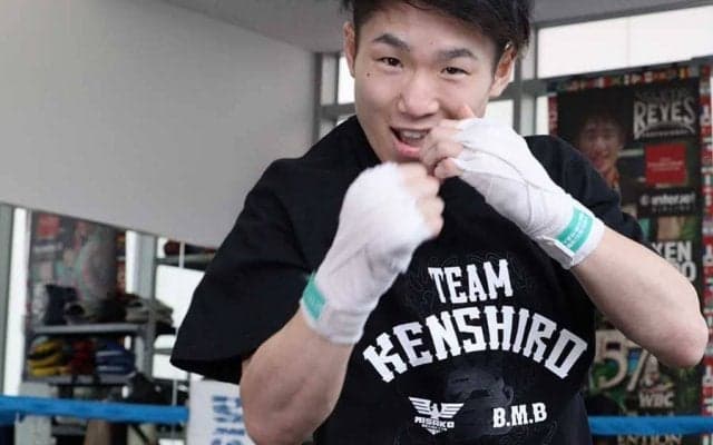 寺地拳四朗、カメラ目線のシャドーで“余裕”調整　KOも予告「あとは倒すだけっすね」