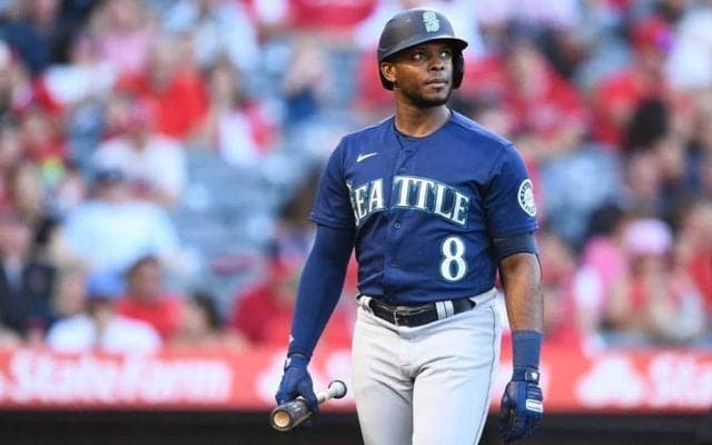 【MLB】エ軍戦力外、325発男の去就どうなる？　米メディアは引退も推察「251億円も稼いできた」