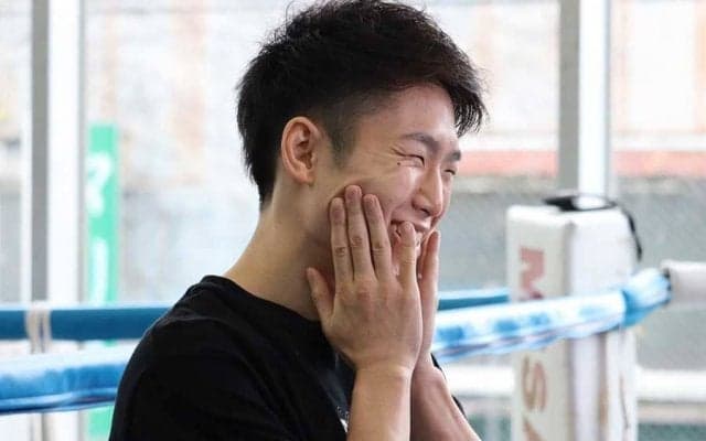 断食、滝行、酵素ドリンク…歴史的一戦へ、寺地拳四朗が仕上がった「お肌モチモチに」