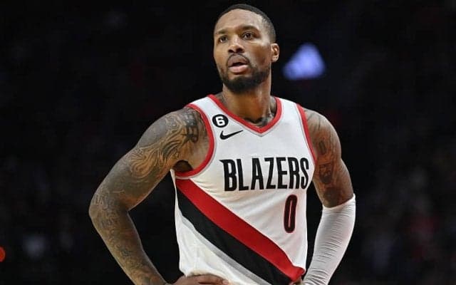 ブレイザーズのデイミアン・リラードが右ふくらはぎの張りのため戦線離脱