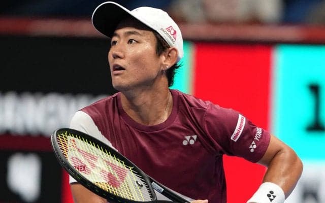 西岡良仁、初戦の相手は世界60位カラツェフ。勝てば2回戦では世界1位アルカラスと対戦[ロレックス・パリ・マスターズ]