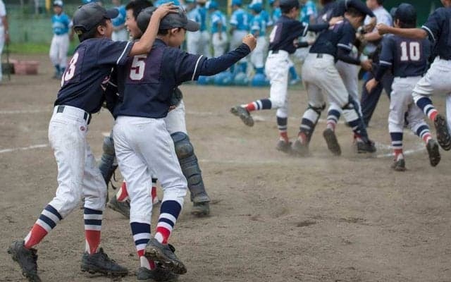 半数近くが「身近に信頼できる指導者がいない」　野球少年少女の親が悩んでいること