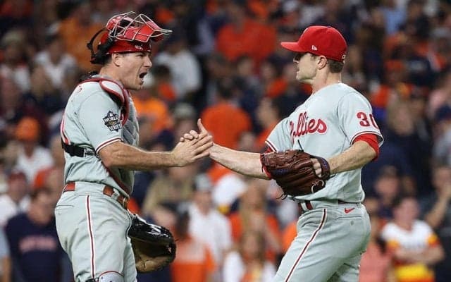 【MLB WS】野球の“真髄”が詰まった4時間半の死闘　WS初戦…両軍に見えた監督と選手の“絆”