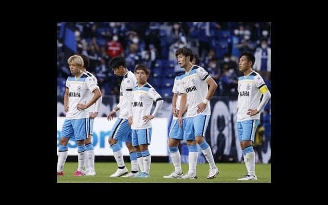 ジュビロ磐田は「クラブとして全然足りない」。選手は敗者の沼に陥り、自信を失っていた