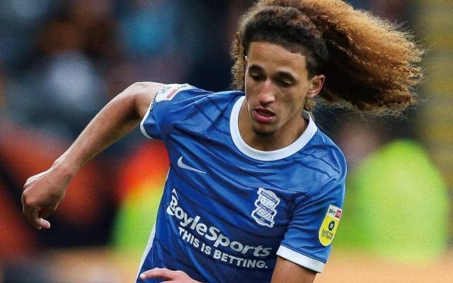 ユナイテッドの19歳MFハンニバル、武者修行先の指揮官から忠告「感情のコントロールを」