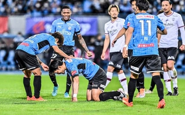 「企画力の勝利」 川崎Fの斬新すぎる史上最長始球式が「発想が柔軟過ぎる」と話題に！ 箱根路に響く“あの声”で「J1優勝するんだろ!?」