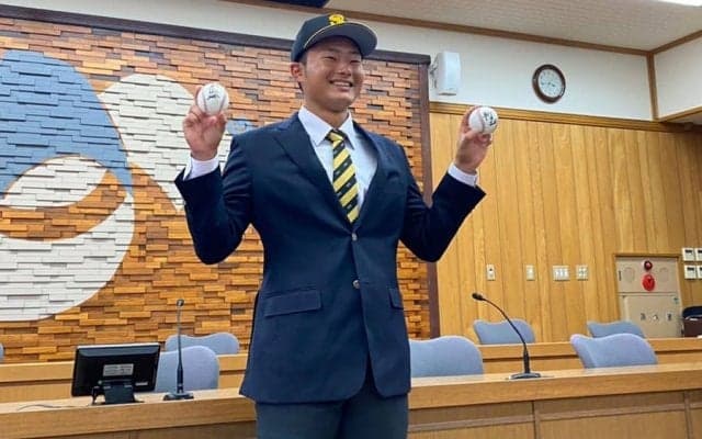 ドラフト3位の甲斐生海は「柳田のような選手になると思う」　スカウトが絶賛する長打力