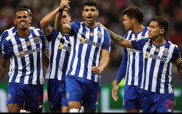 ポルトが逆転で首位通過！　最下位アトレティコはEL行きも逃す…《CL》