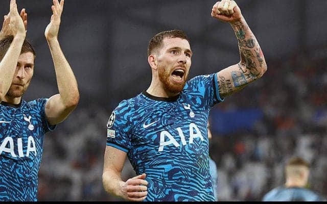 スパーズが劇的逆転勝利で土壇場の首位通過！　善戦マルセイユは最下位での敗退に…《CL》