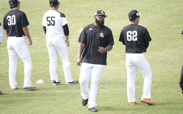 鷹・藤本監督がテスト参加のホーキンスを絶賛「日本向き」「面白いんじゃないか」