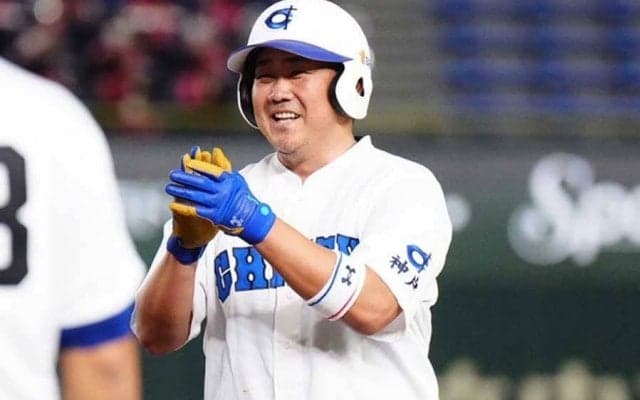 松坂大輔氏が“猛打賞”に美技　「4番・遊撃」で攻守に躍動…イチロー氏を援護