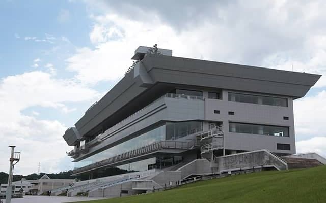 JBCクラシック速報 昨年のダート王テーオーケインズが横綱相撲で完勝、1番人気に応える