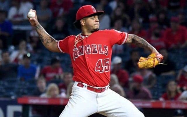 エンゼルスの“悲しい歴史”が「とてつもなく感情的」　継投ノーノー達成でMLBが注目