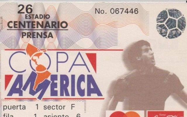 バールの男たちからにじみ出る諦念と、その本心【テレビCMからうかがえるW杯優勝国のサッカー文化】(1)