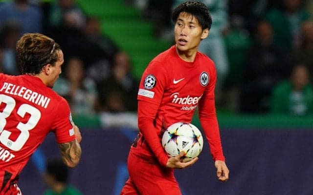 「今は最高の気分」CLで3試合連発、クラブ初のベスト16入りに貢献した鎌田大地が強みを語る「チーム一丸となって戦えること」