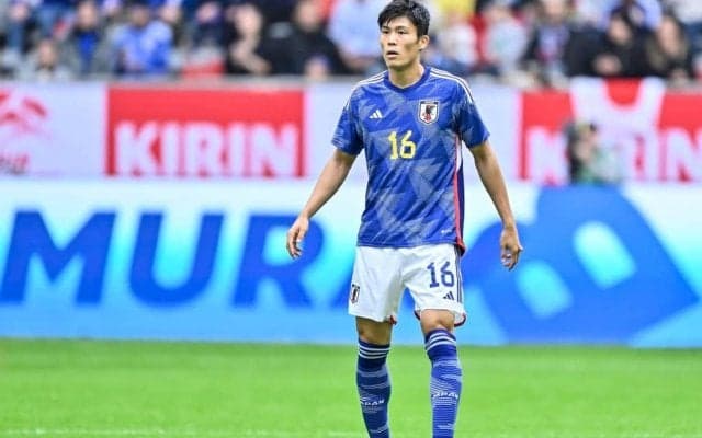 ｢戦士だ｣｢かっけえ｣!! 24歳の誕生日を迎えた冨安健洋のプレー集をアーセナルが公開! 日本代表DFのアシストや超絶守備シーンなどに、30分足らずで1万超いいね