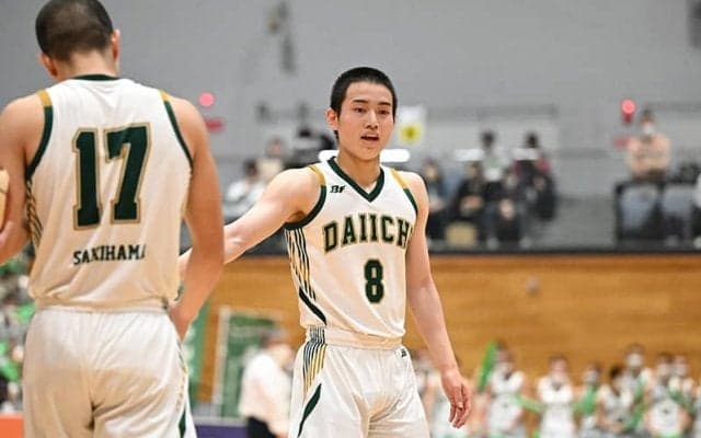先輩ガードたちの姿を見て、勝利を導く司令塔へと成長した福岡第一・轟琉維