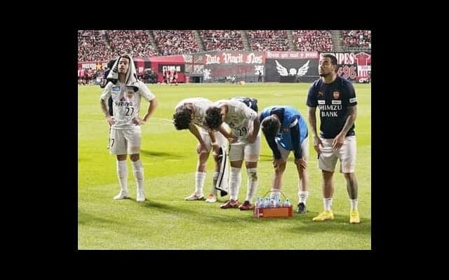 磐田に続く清水の降格は結果にすぎない。「サッカー王国の伝統」が静岡には見られなくなっていた