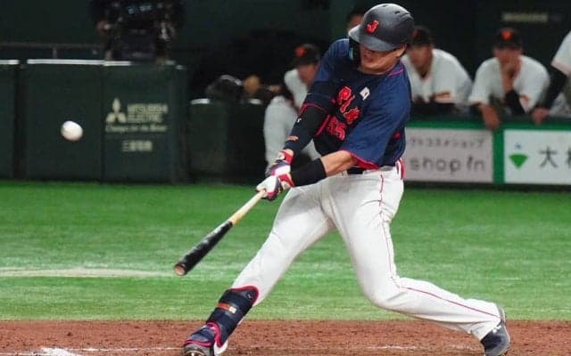 侍ジャパン、一発攻勢で連勝　村上宗隆が2打席連発、山田、塩見のヤクルト勢で計4発