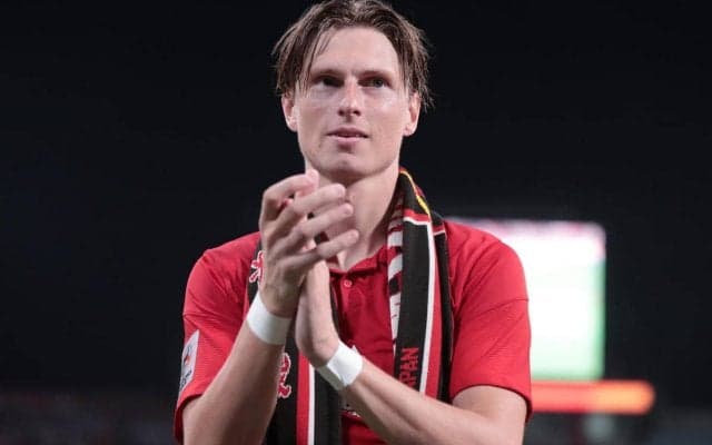 「残留宣言あざっす」「来季こそ」浦和FWユンカーが残留宣言!? ファンが来季に期待「もっと強くなって戻ってきます」