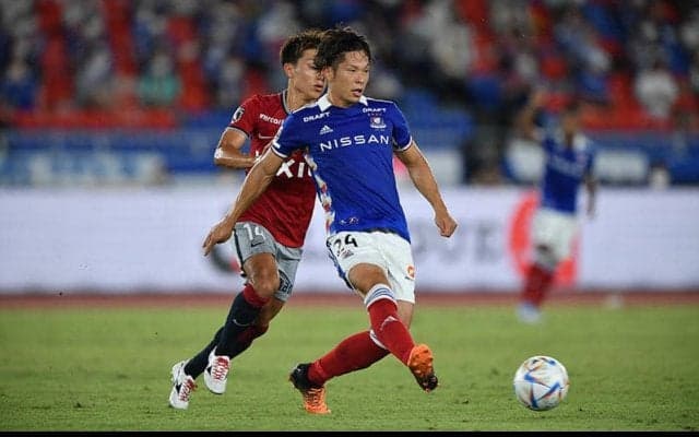 最優秀選手はDF岩田智輝！ トリコロールの優勝を支えた守備職人《2022Jリーグアウォーズ》