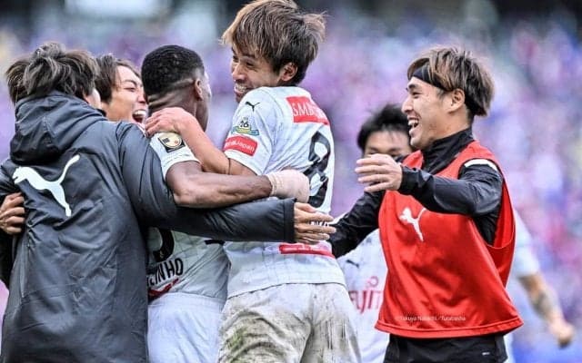 川崎が攻撃力低下に悩みながら手に入れた「新たな強み」【2022年のJリーグから見えてきたもの】(2)